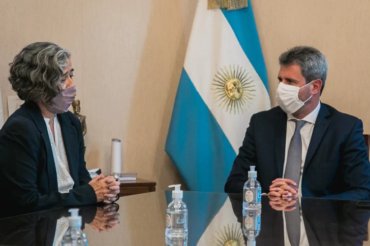 Asumen los nuevos miembros del Gabinete y habrá cambios en la mayoría de los equipos