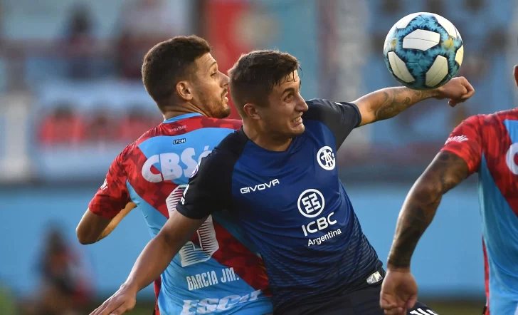 Arsenal y Talleres: un empate vibrante y emotivo Arsenal y Talleres: un empate vibrante y emotivo