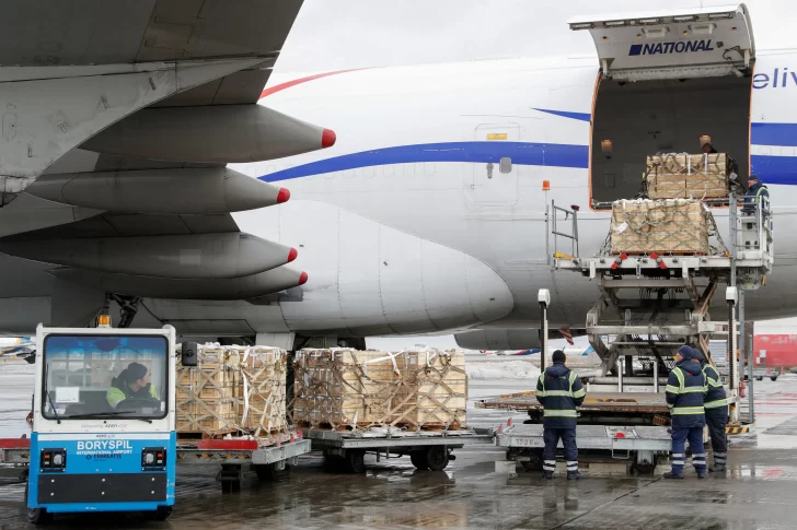 La OTAN presiona a Rusia y teme “momentos peligrosos” para Europa