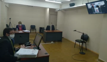 Aceptó 13 años por facilitar que su amante corrompiera sus hijas, ayer pidió anular todo Aceptó 13 años por facilitar que su amante corrompiera sus hijas, ayer pidió anular todo