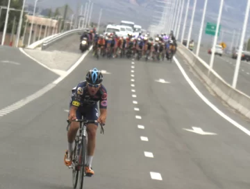 Cierran rutas por las carreras Cierran rutas por las carreras