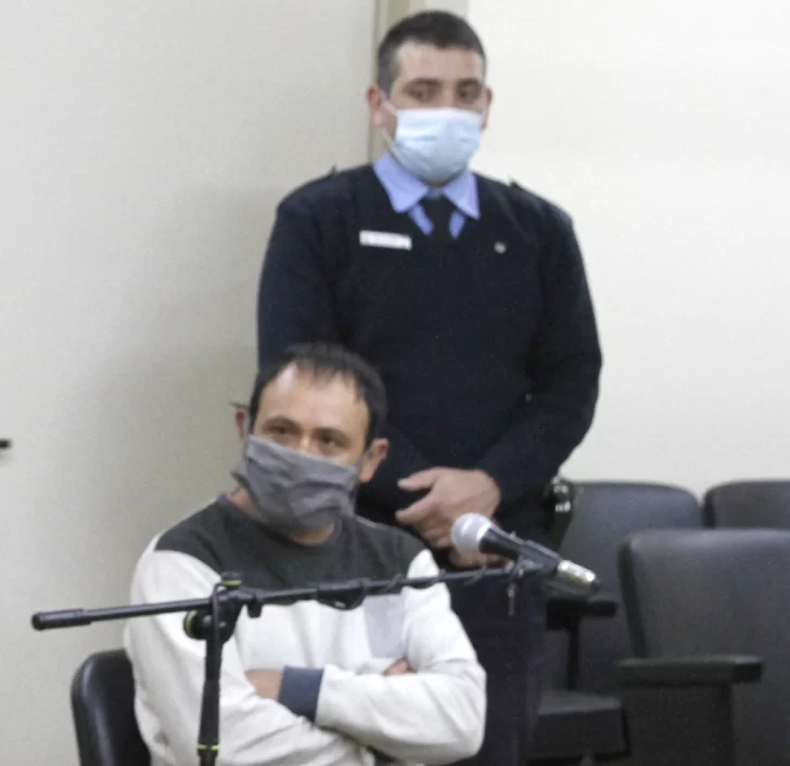 Drama de 2 niñas: a una la violaba el tío, a otra su padrastro, ayer castigado a 14 años