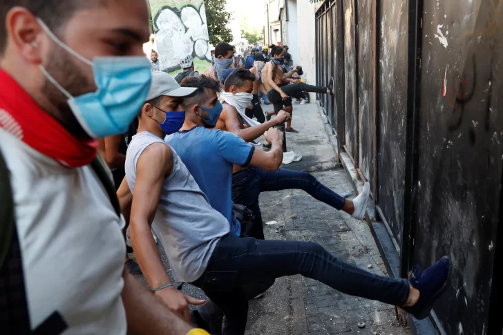 La mortal explosión del puerto de Beirut tumbó al gobierno libanés