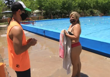 Se vacían los pozos y la sequía también va a impactar en los clubes con piletas