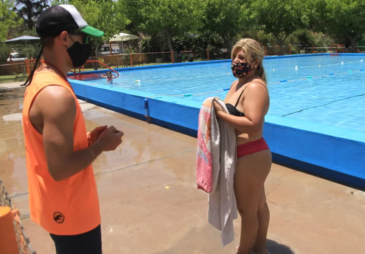 Se vacían los pozos y la sequía también va a impactar en los clubes con piletas