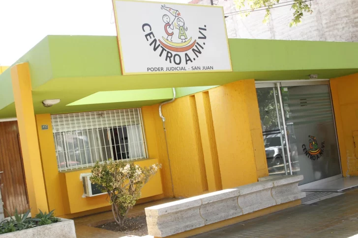 Manoseó a una niña de 12 años en la casa donde le dieron cobijo con su familia