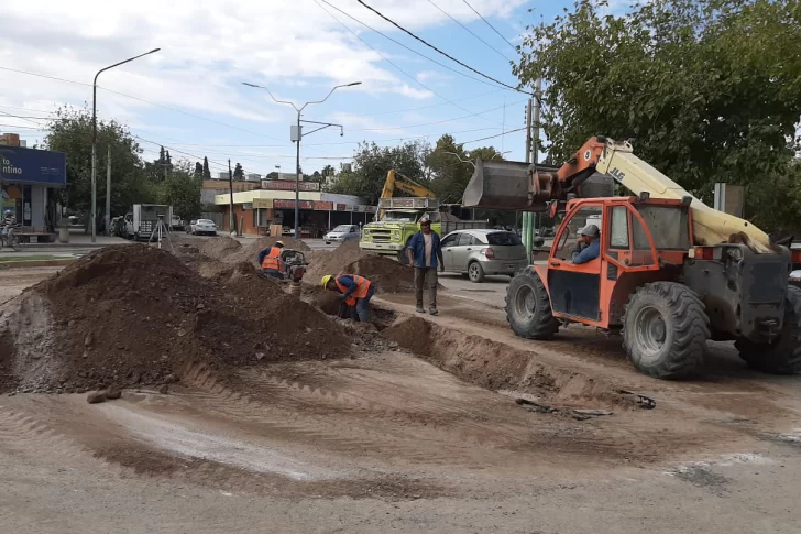 Caucete: demora de tres meses en la Diagonal por nuevas cañerías de agua