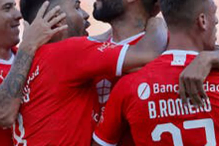 Independiente busca aire ante Fortaleza