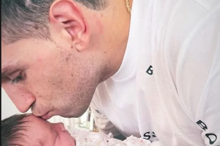 Dibu pudo conocer a su hija: Ava