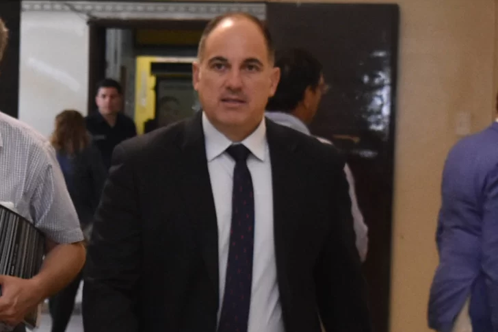 Tiene 73 años y está preso, acusado de violar a su tía de 97 años con alzhéimer