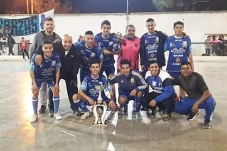 Futsal: ascenso para dos