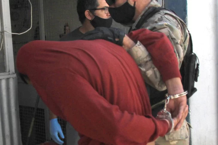 Derby: llegaron los dos presos y hay dos prófugos; ahora la mira, en el nexo local