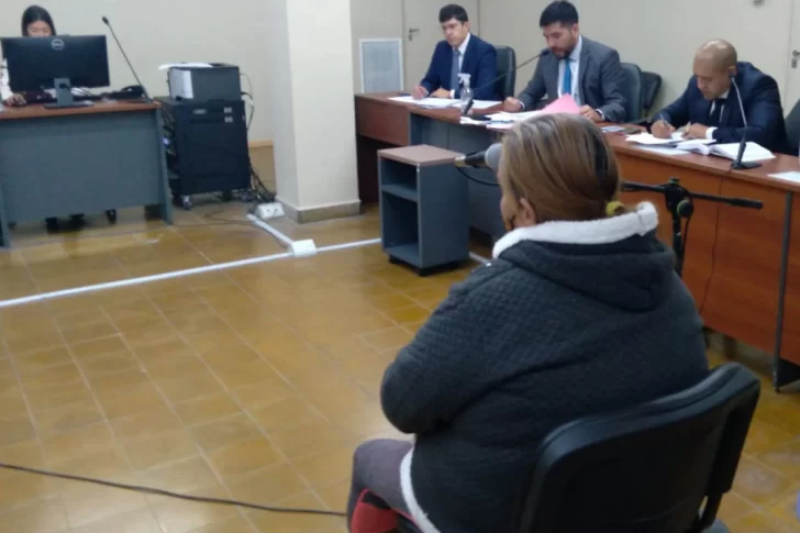 Una mujer quedó presa y será investigada por hacer trabajar de prostituta a su hija