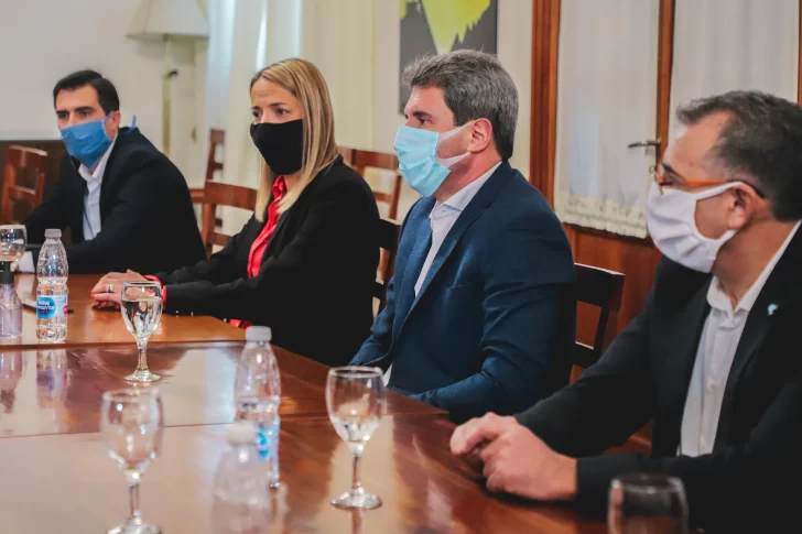 Habrá encuestas para mejorar los colectivos