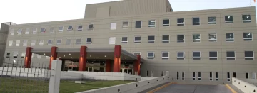 Tres varones terminaron heridos en distintos intentos de robo y fueron hospitalizados Tres varones terminaron heridos en distintos intentos de robo y fueron hospitalizados