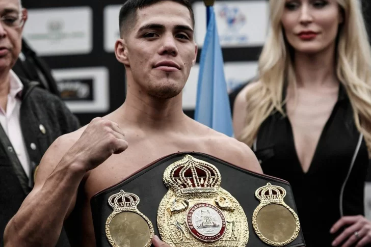 Se licitó la pelea y Castaño se medirá con Teixera en febrero