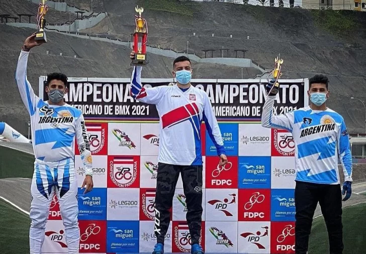 “Chalo” Molina se alzó con un bronce en Lima “Chalo” Molina se alzó con un bronce en Lima