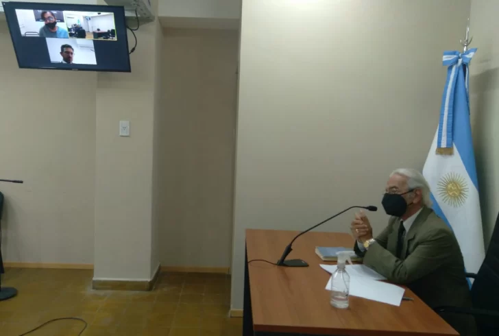 Admitió en un abreviado que corrompía a sus hijas, se arrepintió y tendrá juicio común Admitió en un abreviado que corrompía a sus hijas, se arrepintió y tendrá juicio común