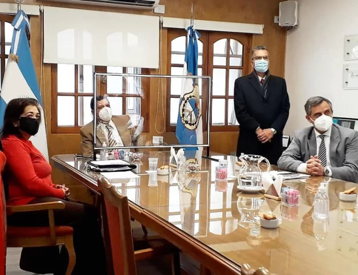 El 30 arranca la inscripción para nueve cargos judiciales