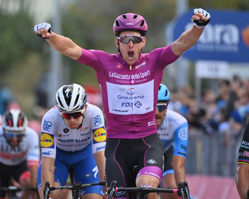 Démare, imparable Démare, imparable