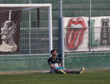 Cozzani, afuera de San Martín Cozzani, afuera de San Martín