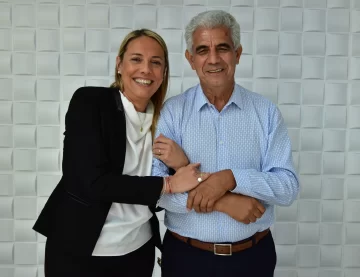 En San Juan hubo festejo de Uñac, pero también de la oposición local