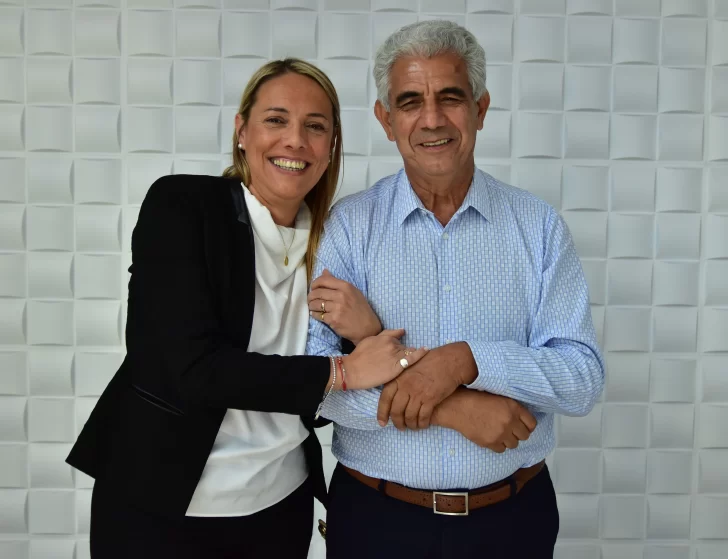 En San Juan hubo festejo de Uñac, pero también de la oposición local