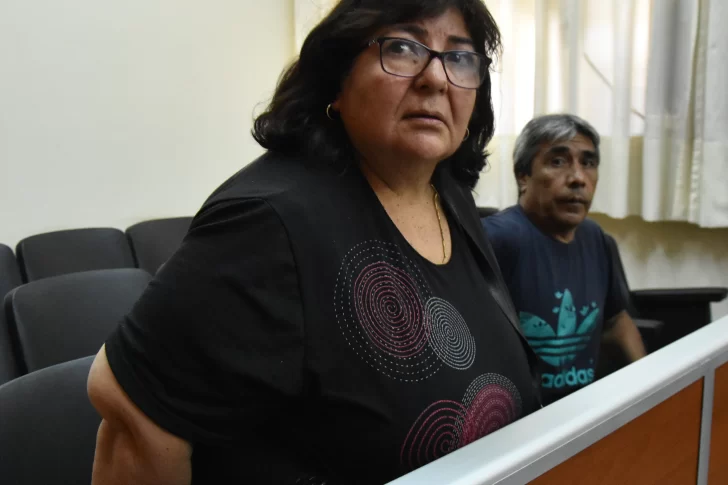 Exempleados municipales condenados por quedarse con la plata de la venta de nichos