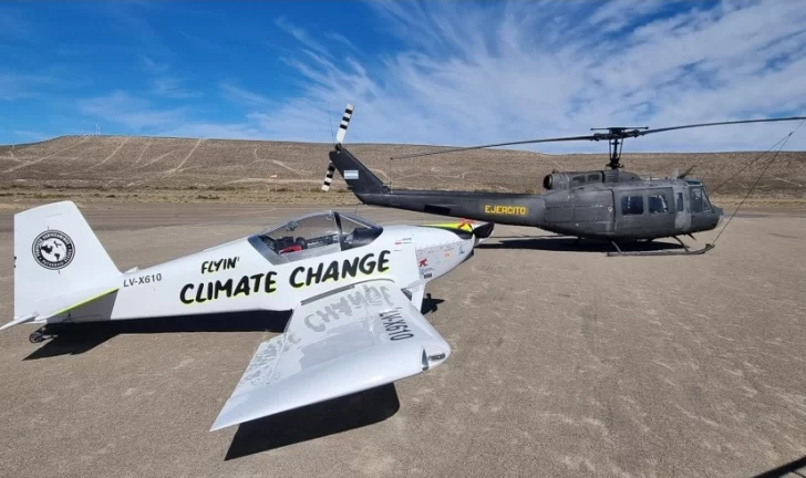 Construyeron su propio avión para viajar de Ushuaia a Alaska