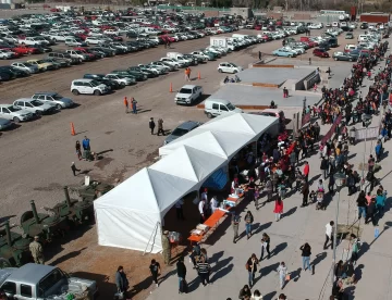 Además del desfile, habrá festejo patrio en el Costanera