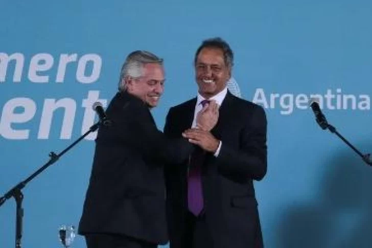 Alberto pide “unidad” en la jura del ministro Scioli