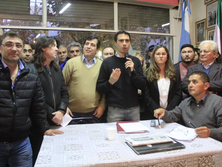 Con dureza, Rueda sale a sancionar afiliados e impedir que usen el nombre bloquista Con dureza, Rueda sale a sancionar afiliados e impedir que usen el nombre bloquista