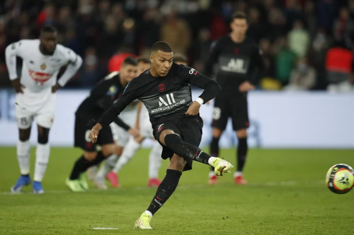 Con Messi mirando, ganó el PSG