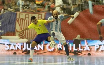 Brasil y su fútbol: siempre visitantes ilustres Brasil y su fútbol: siempre visitantes ilustres