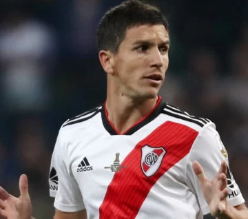 Nacho, con un pie afuera