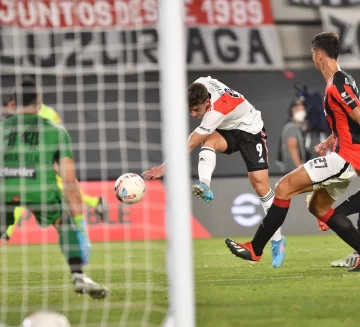 River no brilló, pero apabulló a Patronato