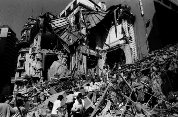 Treinta años después, el país sigue sufriendo el explosivo ataque a la Embajada de Israel Treinta años después, el país sigue sufriendo el explosivo ataque a la Embajada de Israel