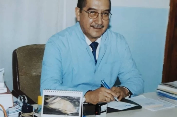 El médico que certificó una muerte que no fue, acepta pena por abusar de 2 pacientes El médico que certificó una muerte que no fue, acepta pena por abusar de 2 pacientes