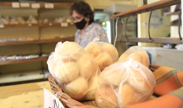 Por la nafta viene una suba del pan del 11% en los próximos días Por la nafta viene una suba del pan del 11% en los próximos días