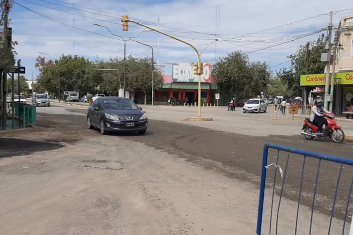 Queja de comerciantes de Caucete por falta de planificación en la obra de la red cloacal