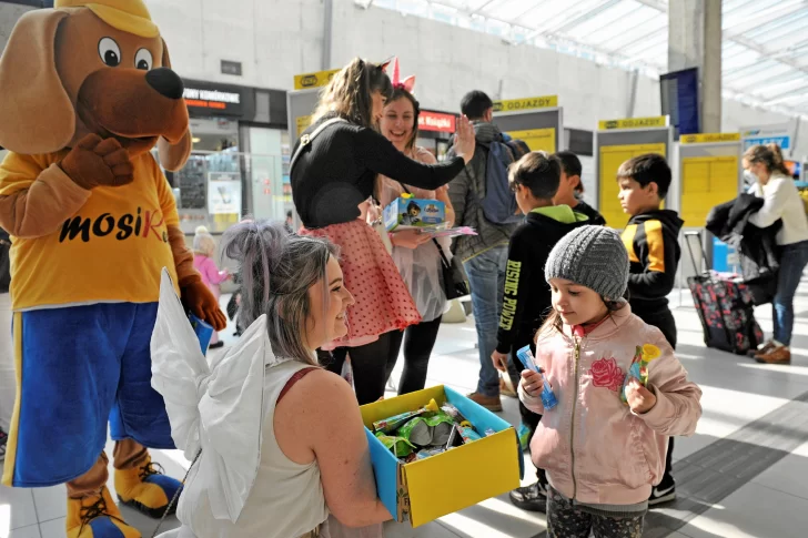 El “Guardarropa del Bien” para los que huyen de la guerra