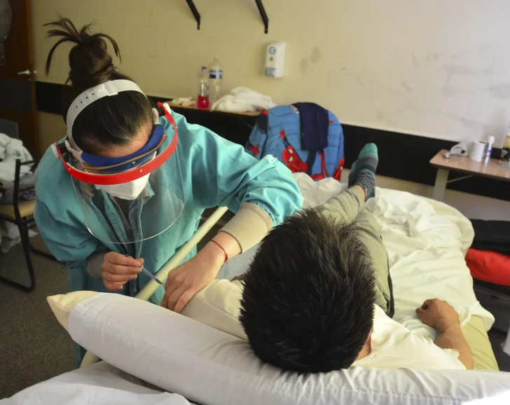 El 28% de pacientes reumáticos con coronavirus fue hospitalizado El 28% de pacientes reumáticos con coronavirus fue hospitalizado