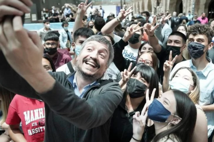 En un sitio histórico, Máximo asume presidencia del PJ de Buenos Aires