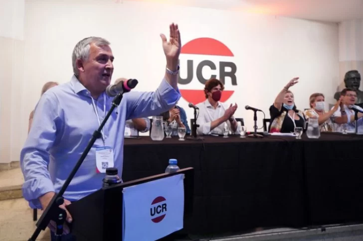 Con acuerdo de unidad, Morales preside la UCR