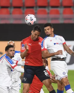 El Rojo dio un paso clave El Rojo dio un paso clave