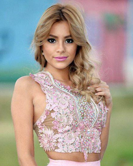 Miss Spring, con un costado solidario