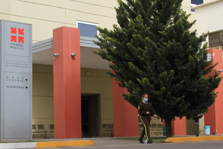 Un alivio: con 104 infectados San Juan cerró su semana más complicada