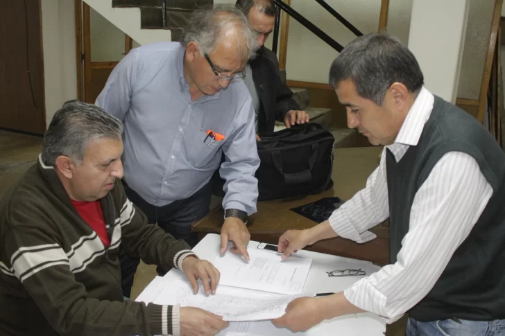 Bloquismo: la oposición a Rueda se muestra dividida en tres listas