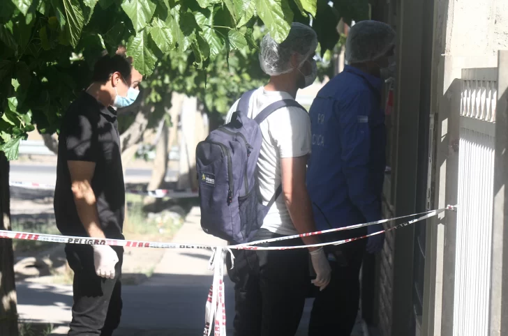 La familia del federal asesinado casi que descarta el robo y apunta a lo “sentimental” La familia del federal asesinado casi que descarta el robo y apunta a lo “sentimental”