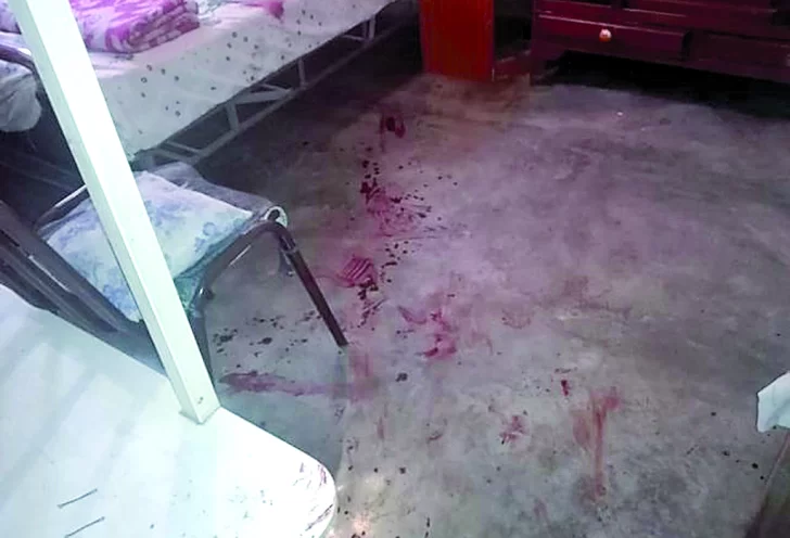 Anciana echó a patadas a un ladrón que amenazó con violarla Anciana echó a patadas a un ladrón que amenazó con violarla